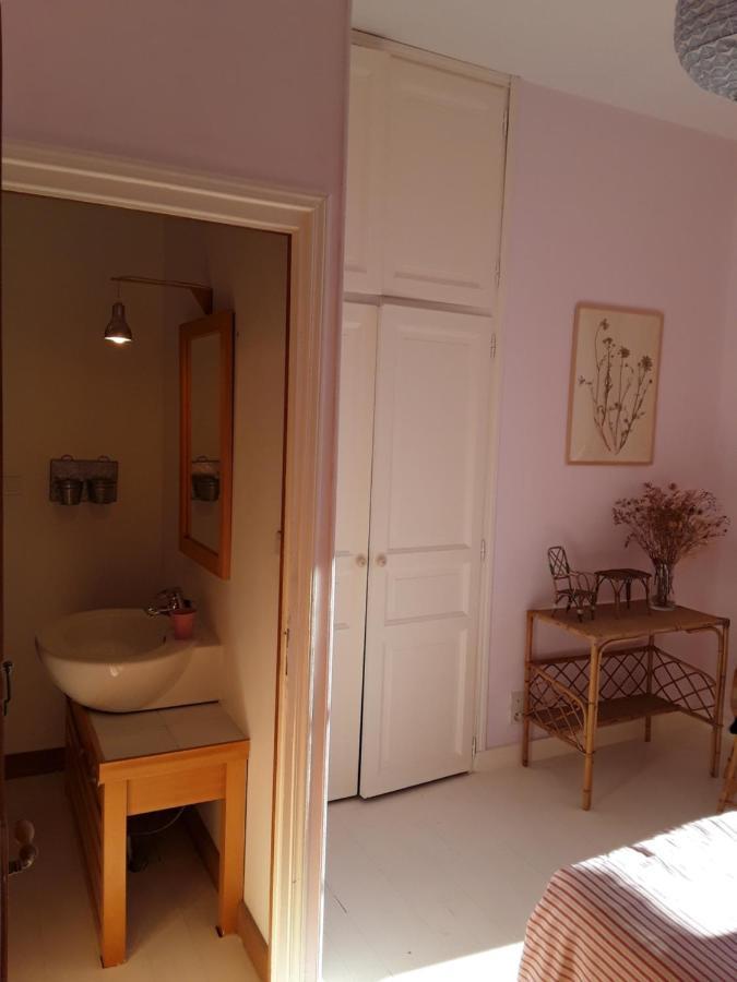 Les Chambres Du Logis Du Chatelier Bressuire Zewnętrze zdjęcie