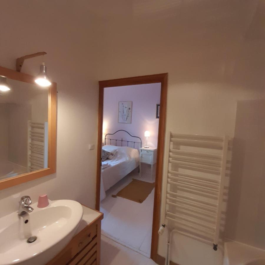 Les Chambres Du Logis Du Chatelier Bressuire Zewnętrze zdjęcie