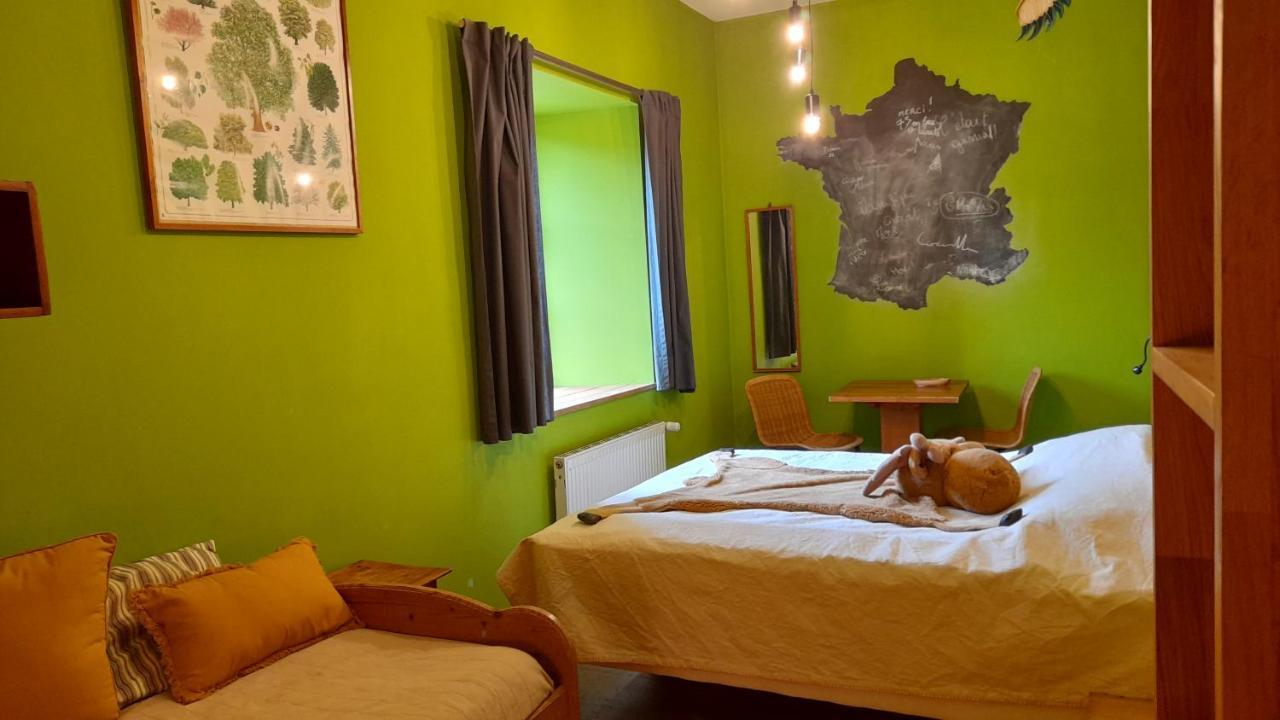 Les Chambres Du Logis Du Chatelier Bressuire Zewnętrze zdjęcie